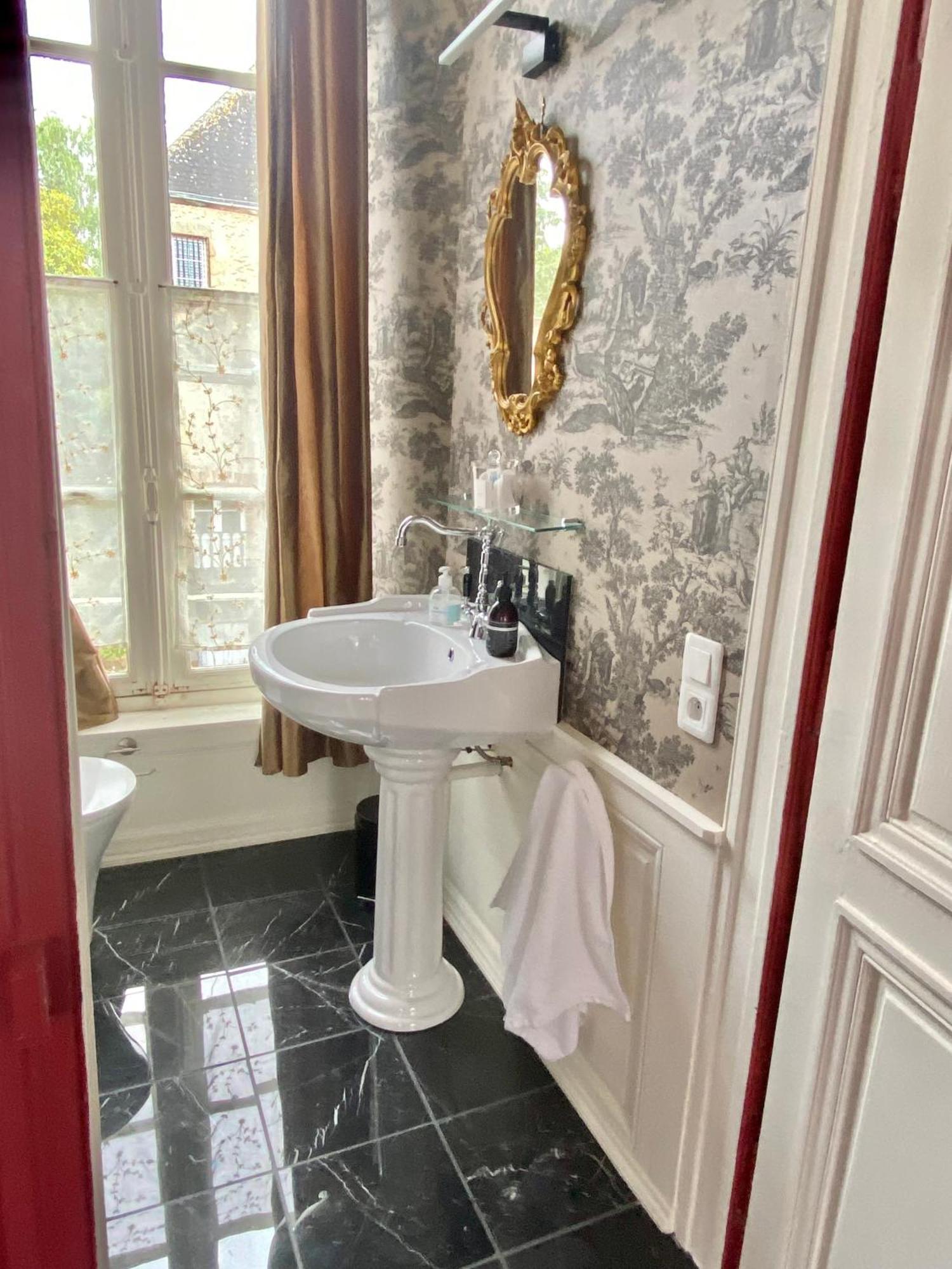 L'Hotel De Herce Chambre D'Hote マイエンヌ エクステリア 写真